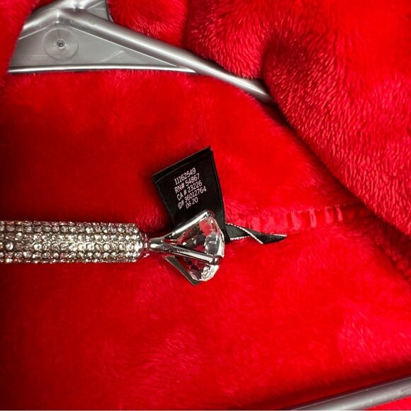 Victoria secret robe fleece soft cozy blanket style red writing on back - Picture 7 of 7